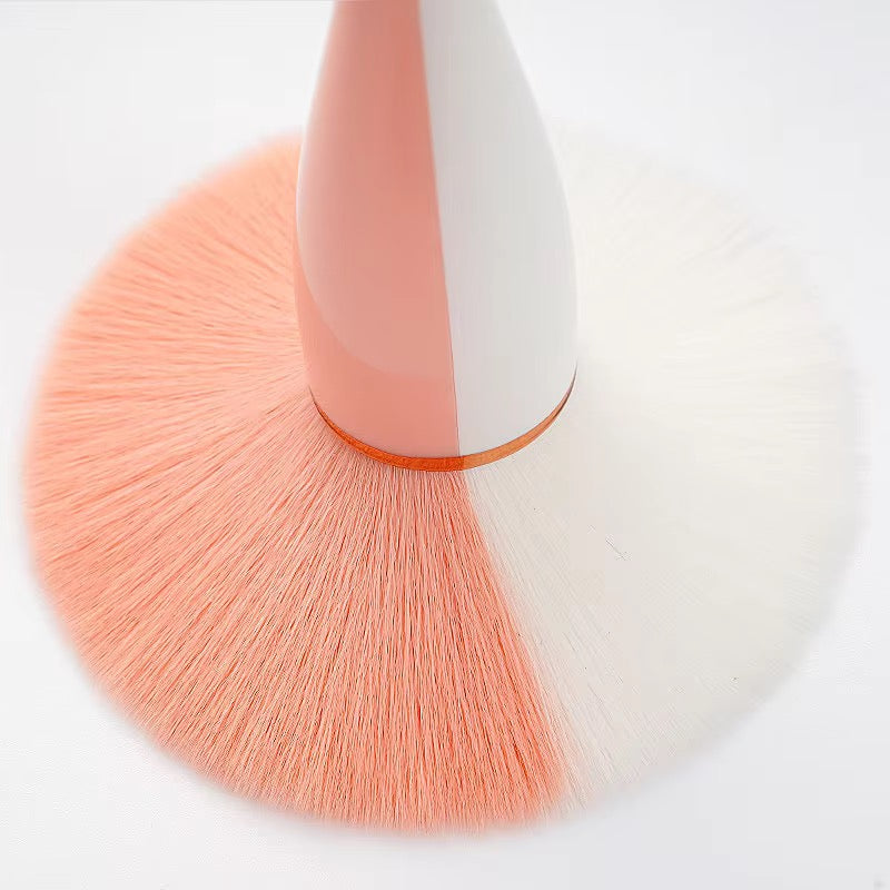 6448 - HEAVY DUSTING BRUSH