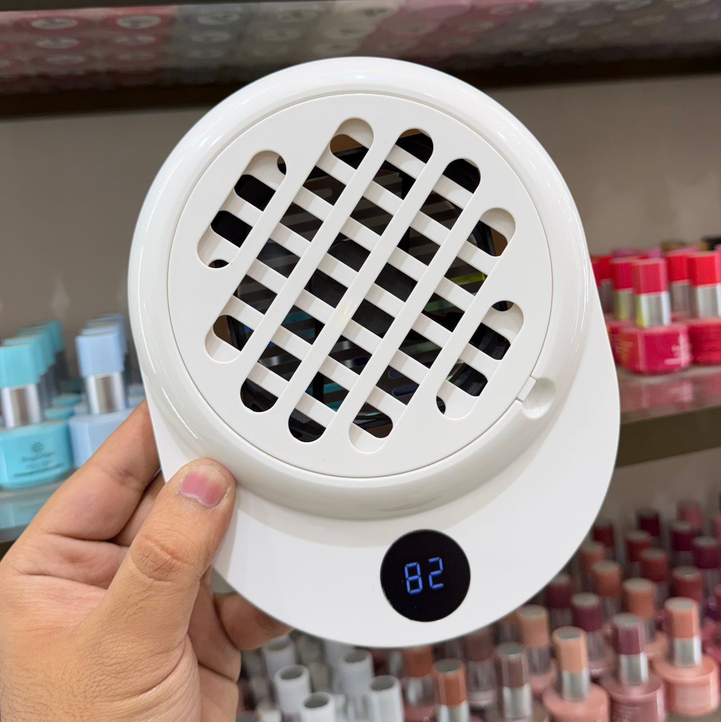 PORTABLE NAIL DUST COLLECTOR